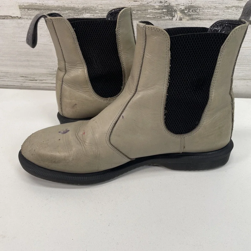 Dr. Martens Chelsea Boots Mens Size 9 US‎ 2976 Slip Resistant Black Leather